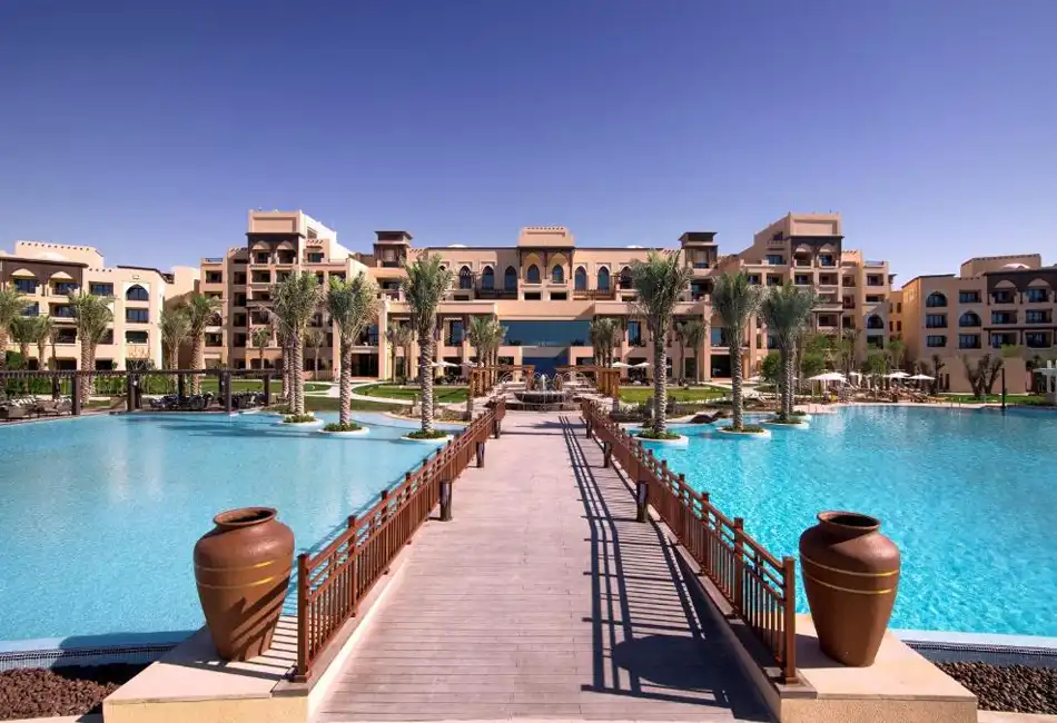 Saadiyat Rotana Resort & Villas