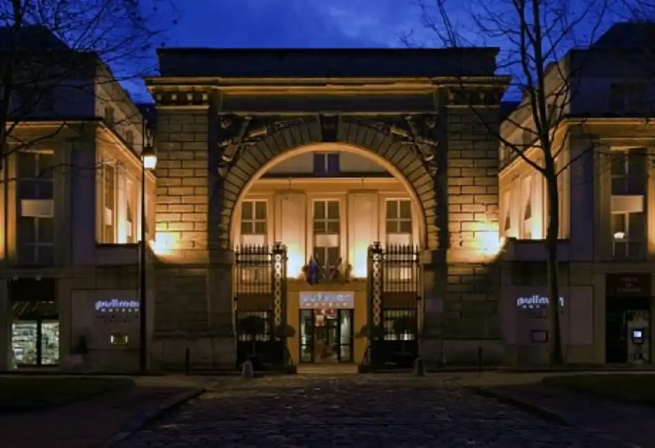 Hotel Pullman Versailles Château